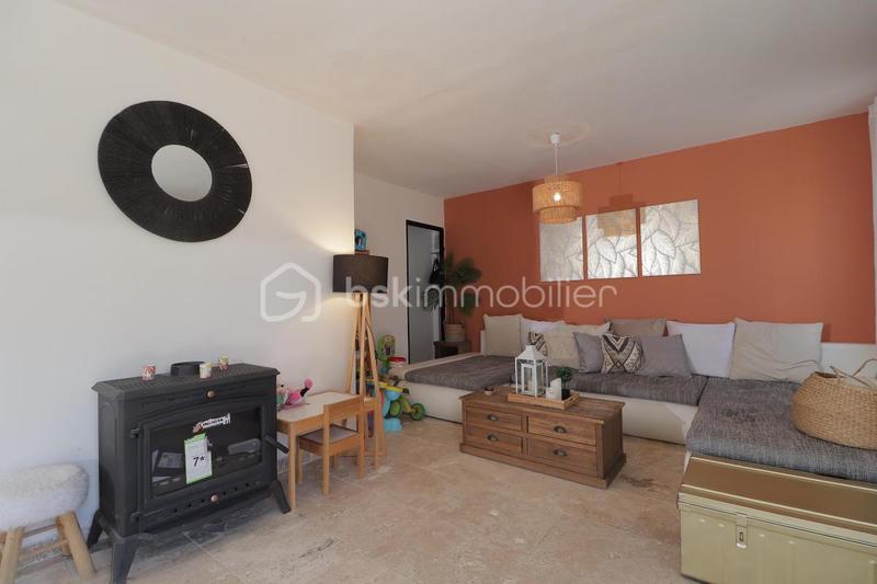 Villa - 100 m² - 4 pièces