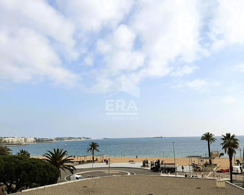 Appartement - 92 m² - 4 pièces