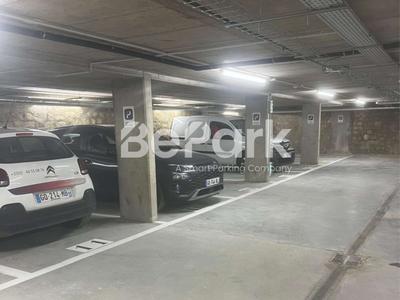 Parking - 10 m²