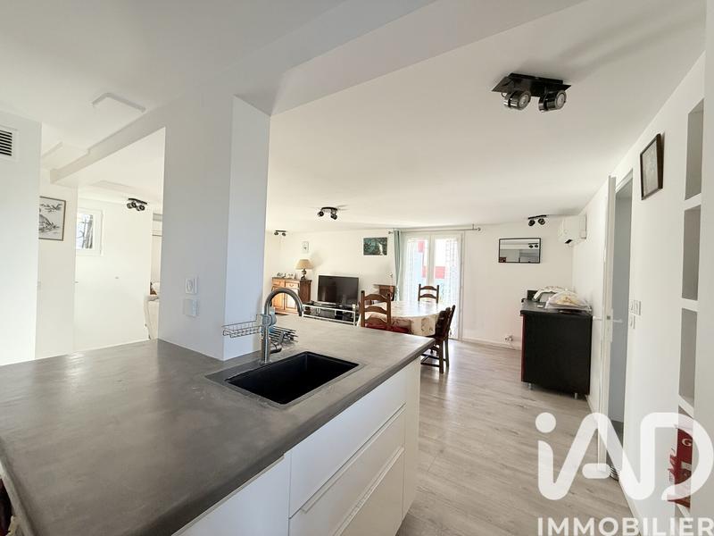 Maison - 122 m² - 5 pièces