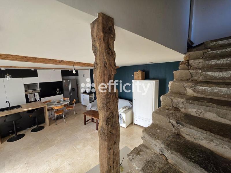Maison - 101 m² - 5 pièces