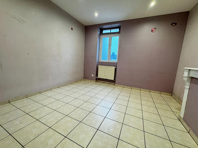 Appartement - 75 m² - 3 pièces