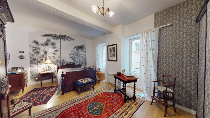 Appartement - 92 m² - 4 pièces