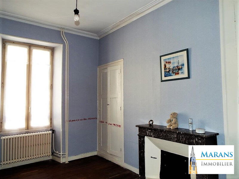 Maison - 180 m² - 8 pièces