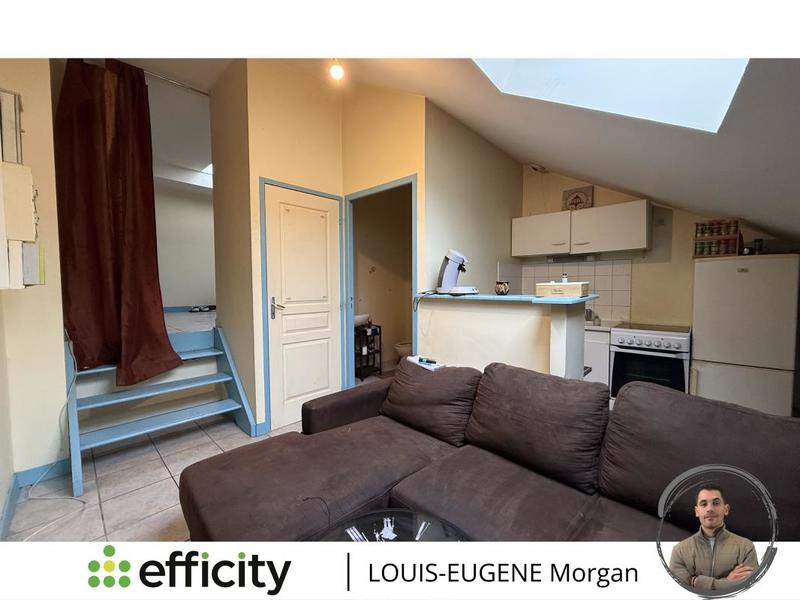 Immeuble - 150 m² - 10 pièces