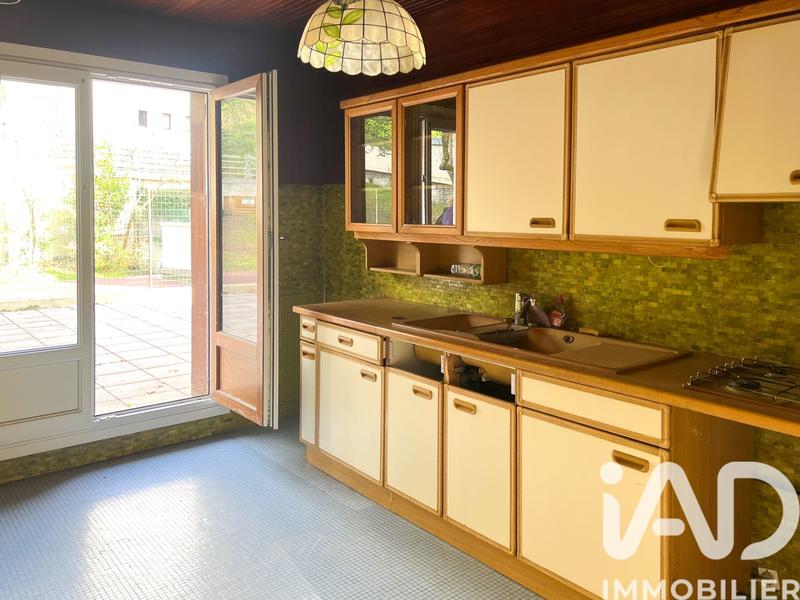 Appartement - 111 m² - 5 pièces