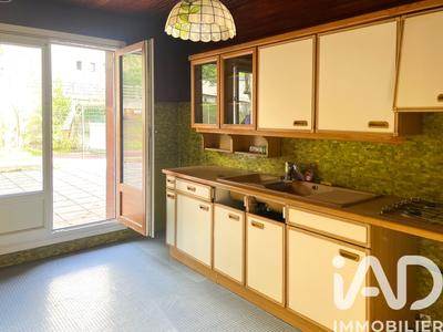 Appartement - 111 m² - 5 pièces