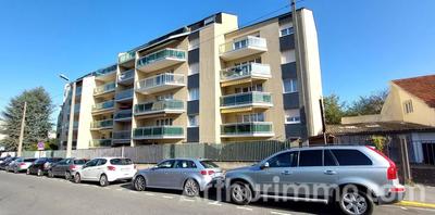 Appartement - 49 m² - 2 pièces