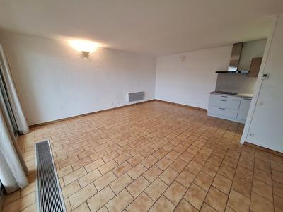Appartement - 77 m² - 3 pièces