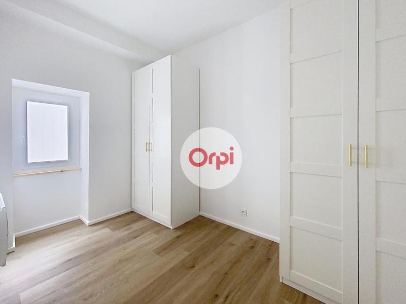 Appartement - 70 m² - 4 pièces