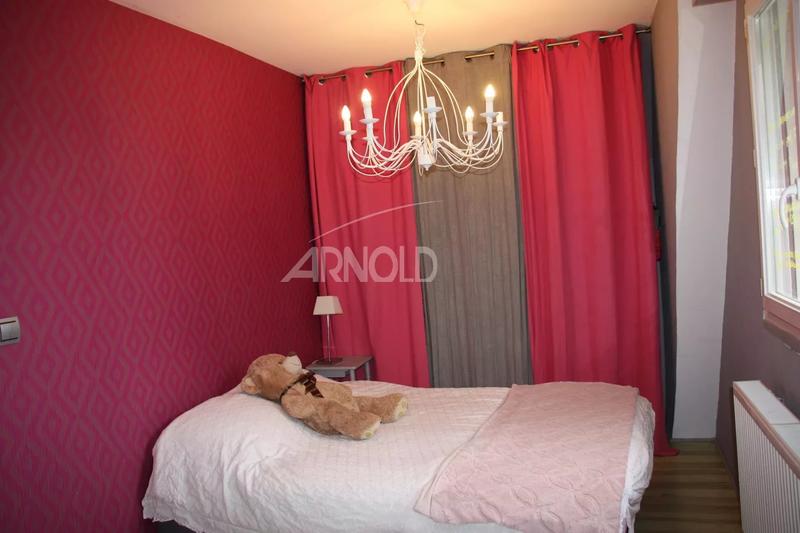 Maison - 168 m² - 7 pièces