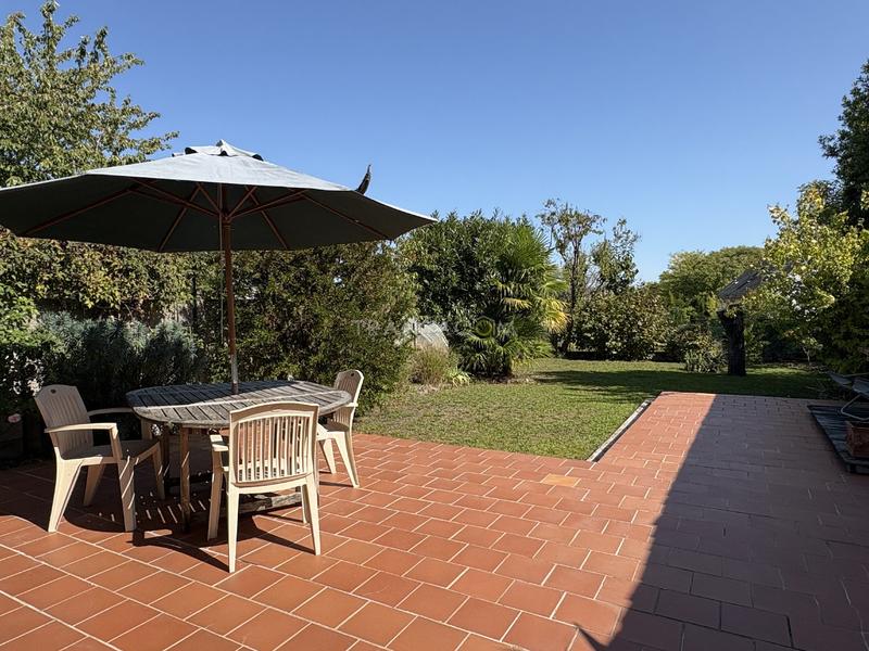 Maison - 140 m² - 5 pièces