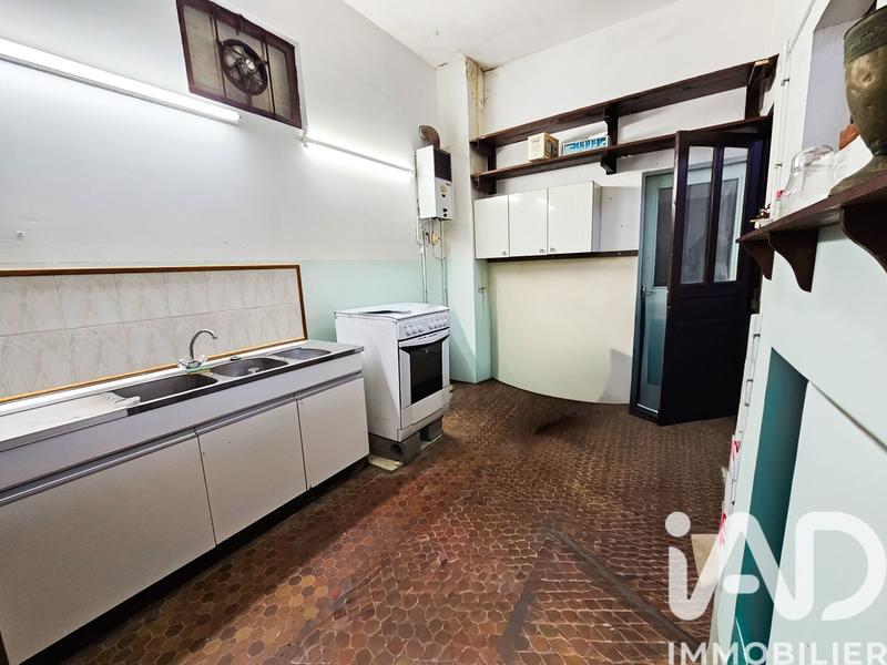 Maison - 320 m² - 15 pièces