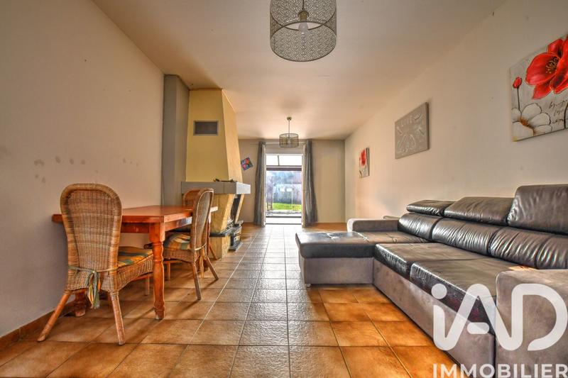 Maison - 93 m² - 6 pièces