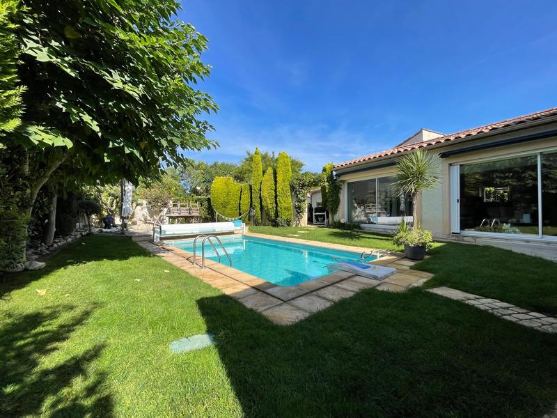 Maison - 174 m² - 5 pièces