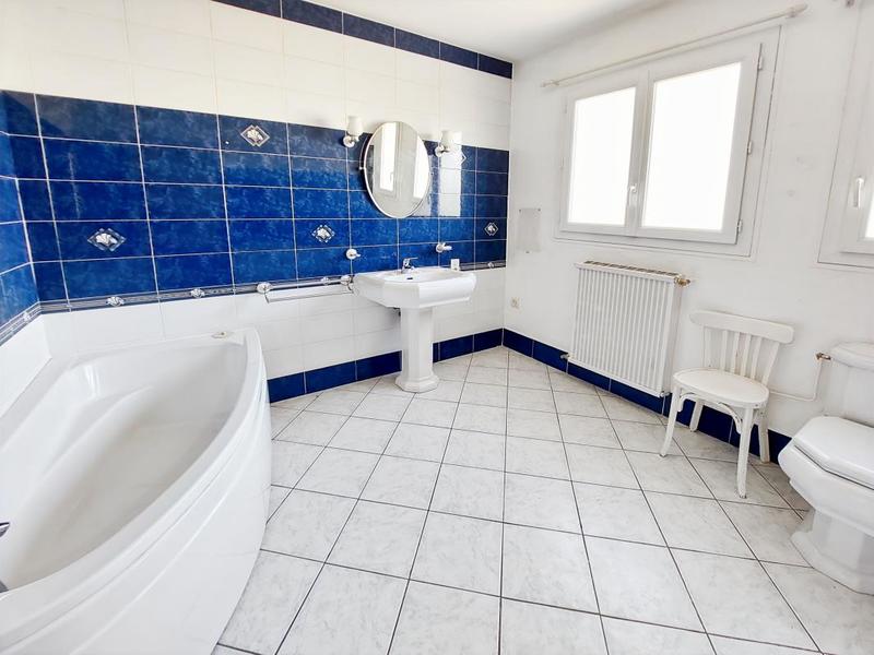 Maison - 81 m² - 4 pièces