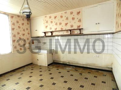 Maison - 162 m² - 8 pièces