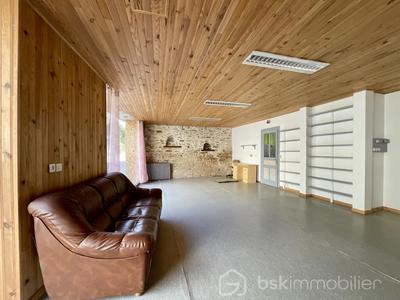 Maison - 192 m² - 8 pièces