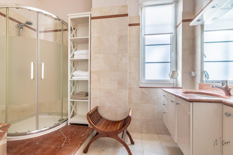 Appartement - 135 m² - 4 pièces