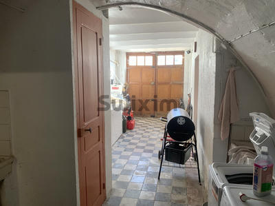 Mas - 214 m² - 16 pièces