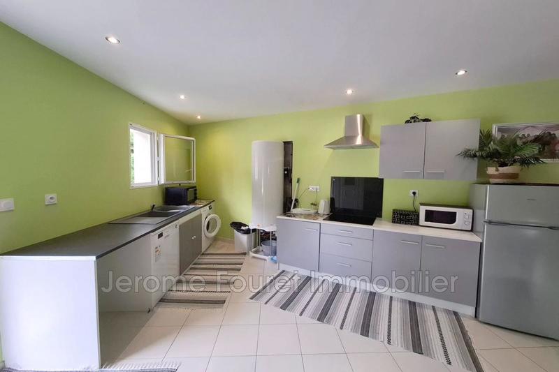 Maison - 250 m² - 5 pièces