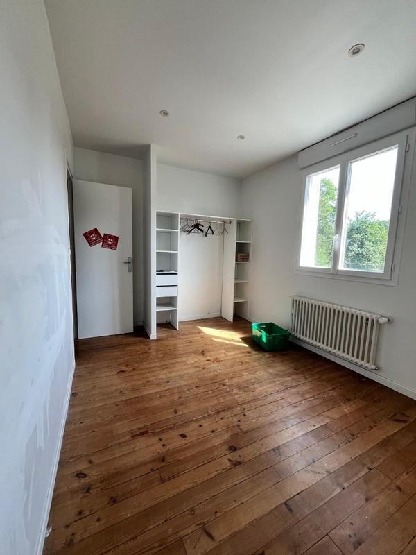 Maison - 336 m² - 11 pièces