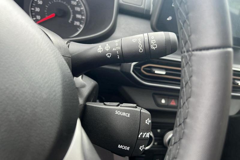 Dacia Sandero Stepway Eco-G 100 Extreme Pk Cf