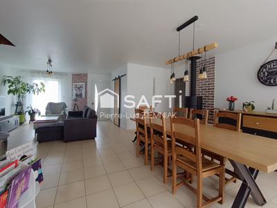 Maison - 177 m² - 7 pièces