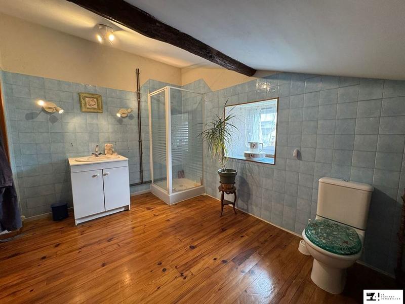 Maison traditionnelle - 173 m² - 6 pièces