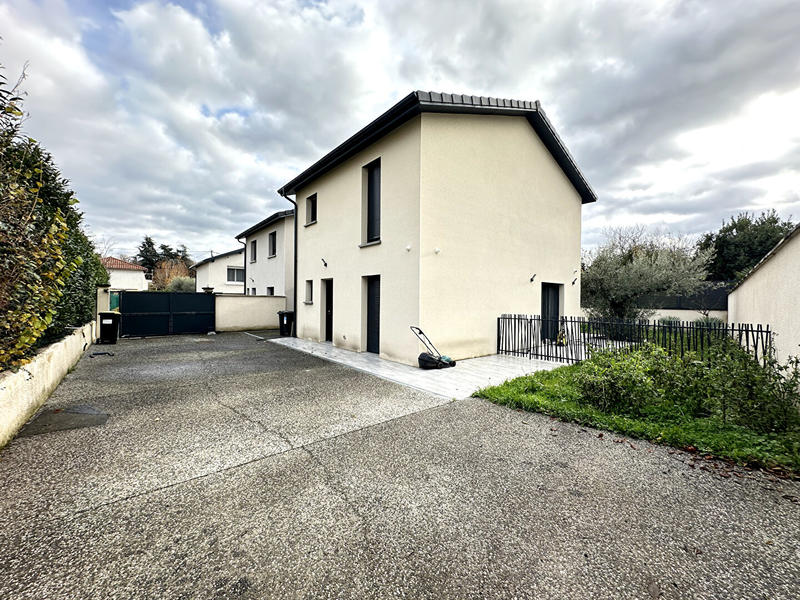 Maison - 103 m² - 4 pièces