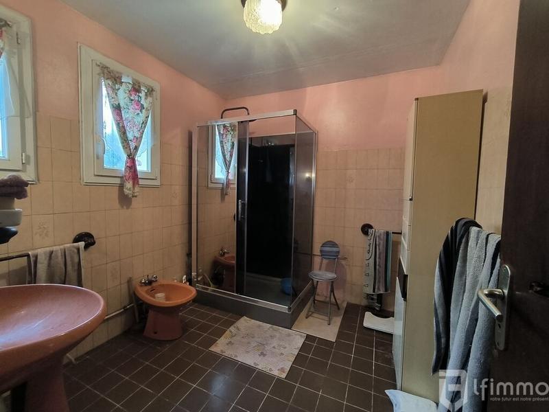 Villa - 107 m² - 5 pièces