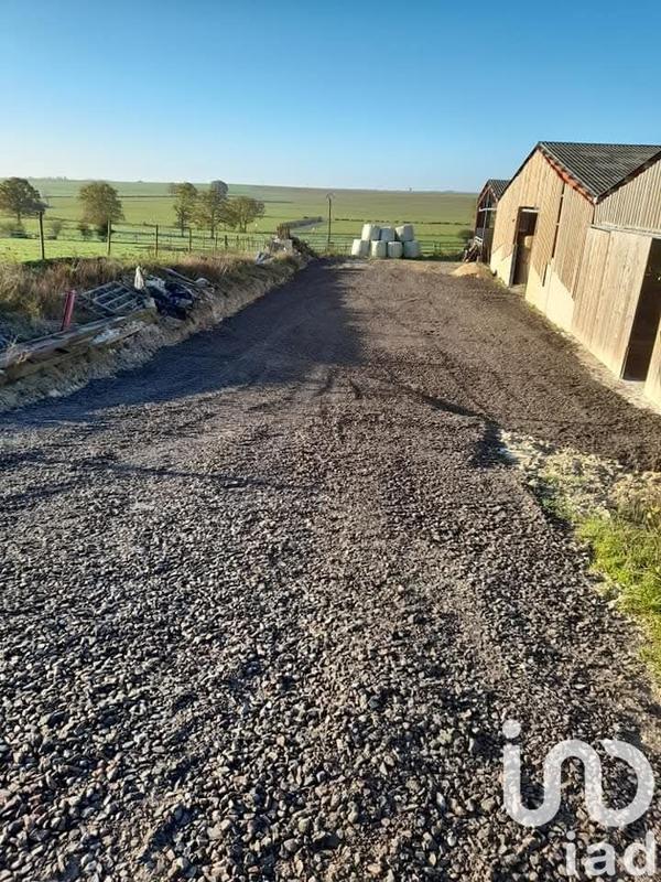 Ferme - 2 112 m² - 1 pièce