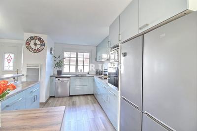 Maison - 124 m² - 7 pièces