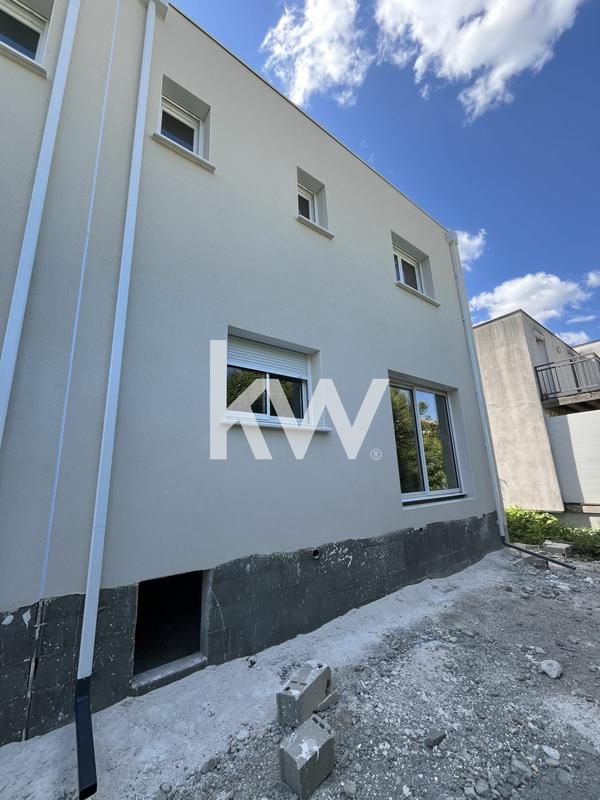 Maison - 108 m² - 5 pièces