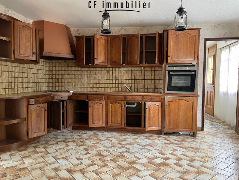 Maison - 196 m² - 8 pièces