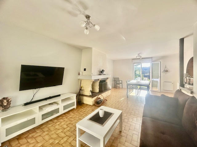 Maison - 82 m² - 5 pièces