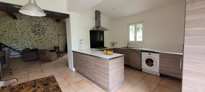 Maison - 95 m² - 3 pièces