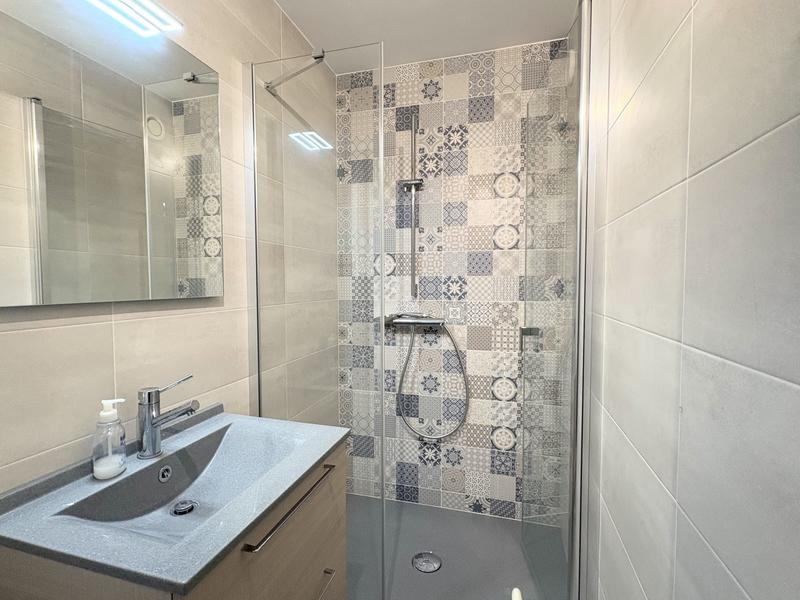 Appartement - 102 m² - 5 pièces