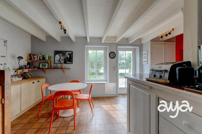 Maison ancienne - 172 m² - 7 pièces