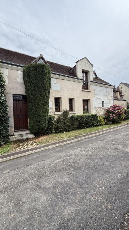 Maison traditionnelle - 178 m² - 7 pièces