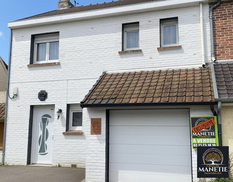 Maison - 99 m² - 5 pièces