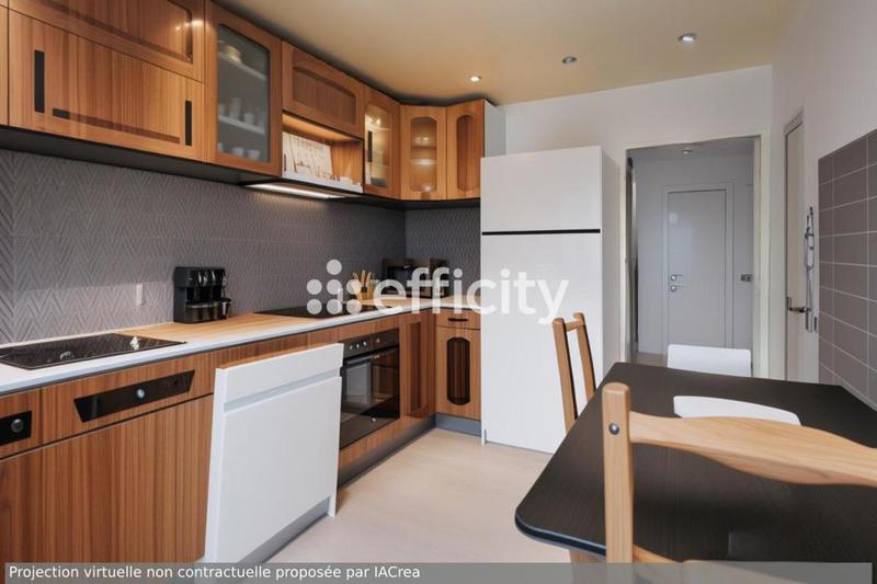 Maison - 117 m² - 8 pièces