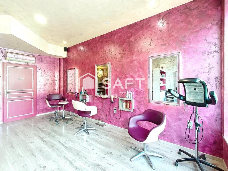 Local commercial - 45 m² - 2 pièces