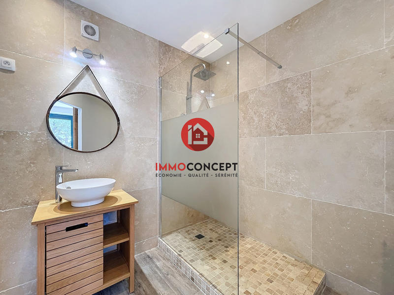 Mas - 160 m² - 6 pièces