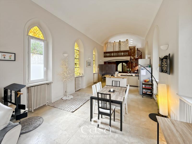 Appartement - 109 m² - 4 pièces