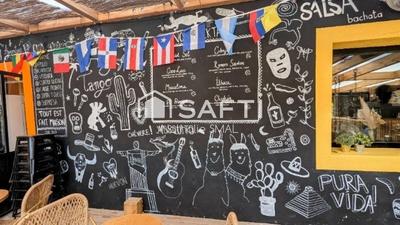 Local commercial - 143 m² - 2 pièces