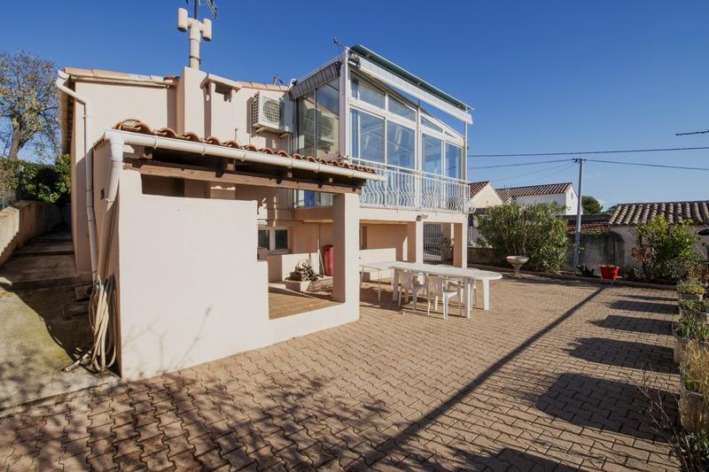 Maison - 98 m² - 4 pièces