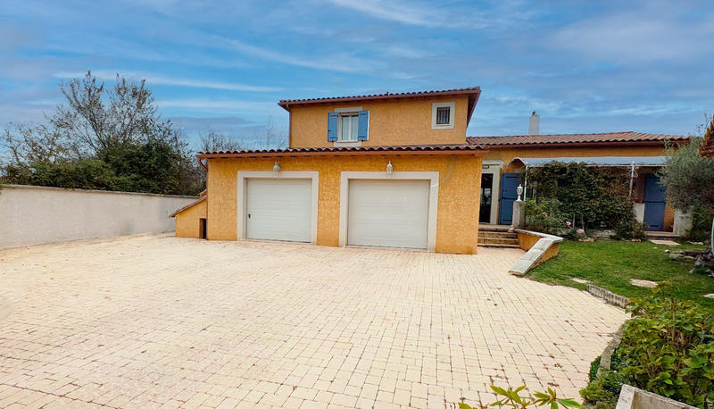Villa - 166 m² - 5 pièces