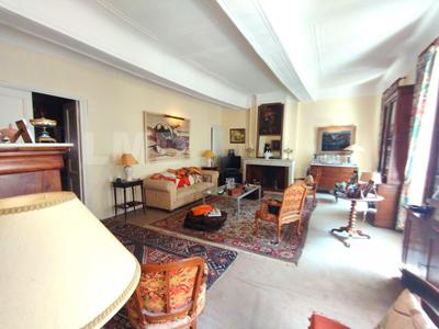 Appartement - 111 m² - 4 pièces