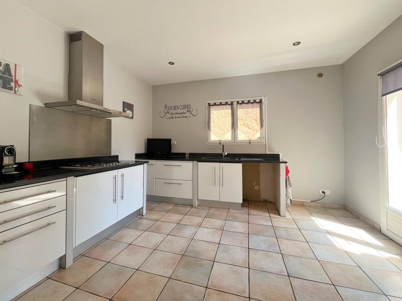 Villa - 207 m² - 8 pièces